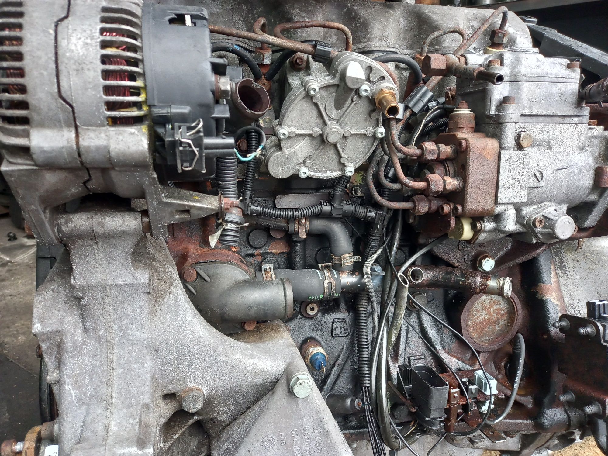Двигун VW LT 2.5TDI 75кВт.