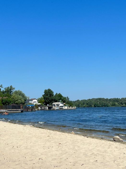 Продам дом с баней и  пирсом в с.Разумовка