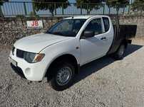 Mitsubishi L200 2.5 DI-D Club Invite AC 3L 4WD