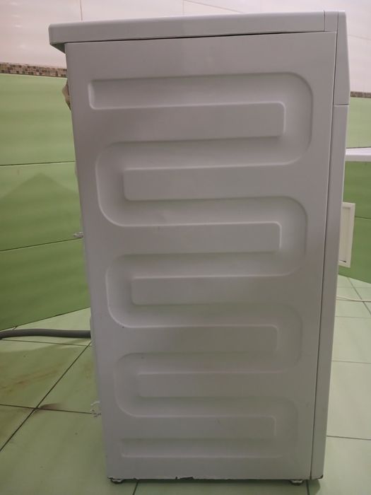 Пральна  машина deko  6 кг вузька