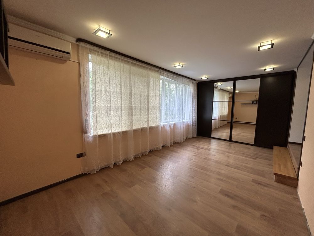 Продаж квартири в центрі міста