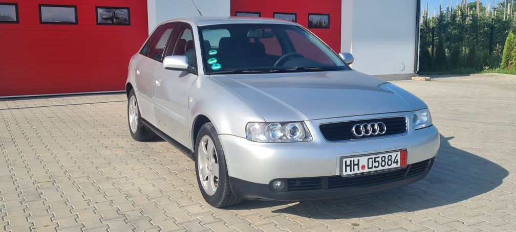 Audi A3 lift 1.6mpi Klima Alu Elektryka servis Super Stan!
