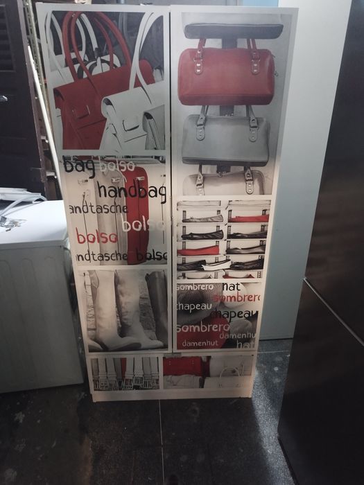 Móvel desocupar 99€