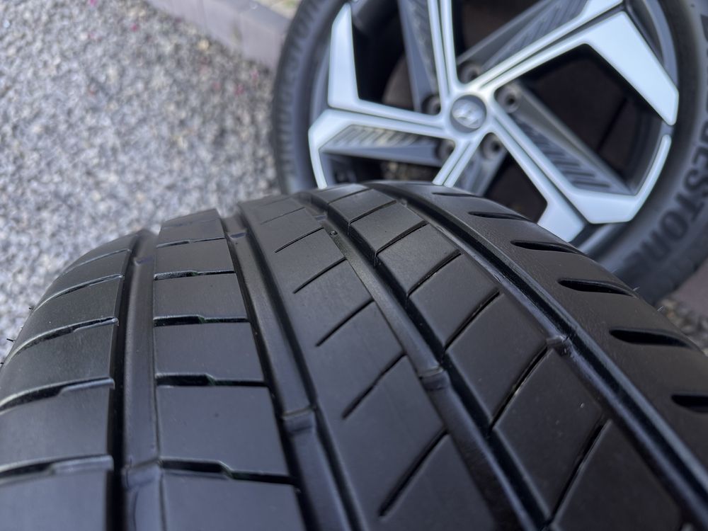 Felgi Koła 19 5x114,3 Oryginał Hyundai TUSCON Opony