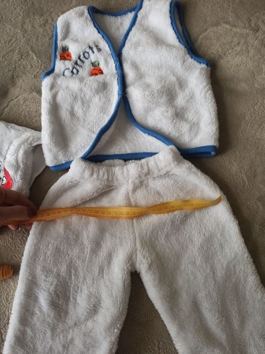 Карнавальний/новорічний костюм зайчика