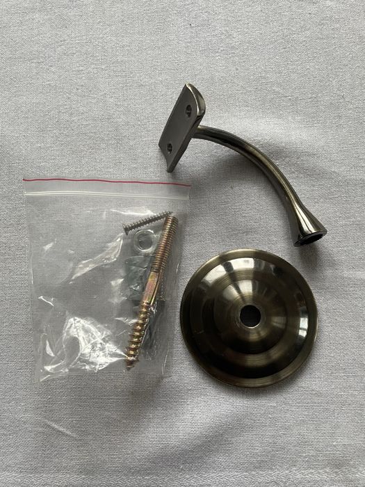 Uchwyt do pręczy schodowej