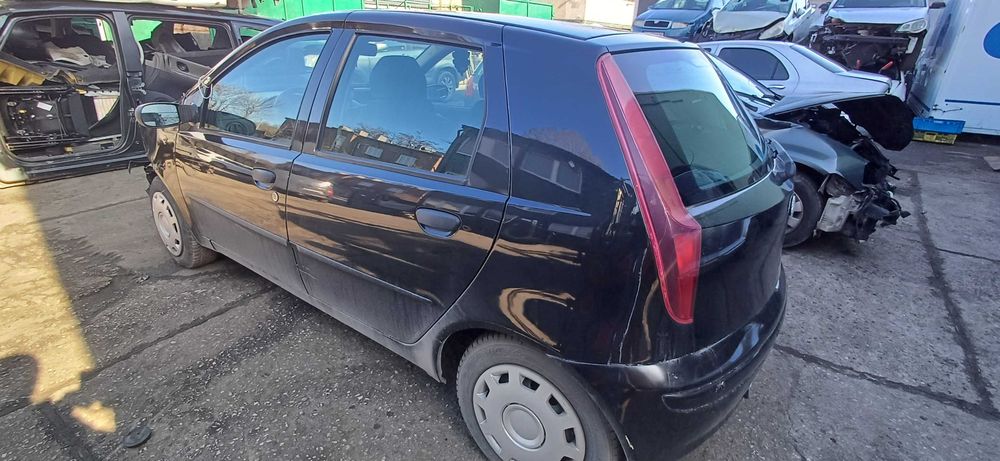 2003 Fiat Punto 1.2 60KM 188A4000 kolor 601 Silnik części