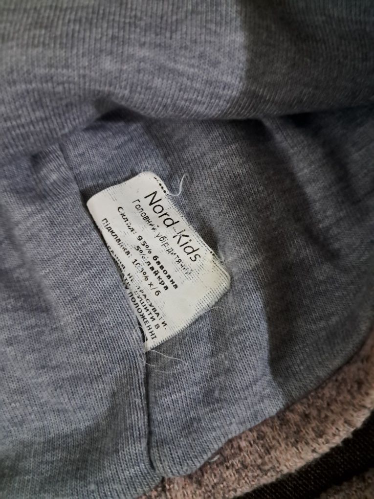 Продам шапку для дівчинки