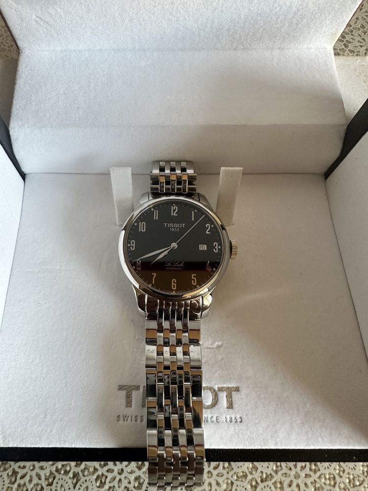 Годинник Tissot Le Locle