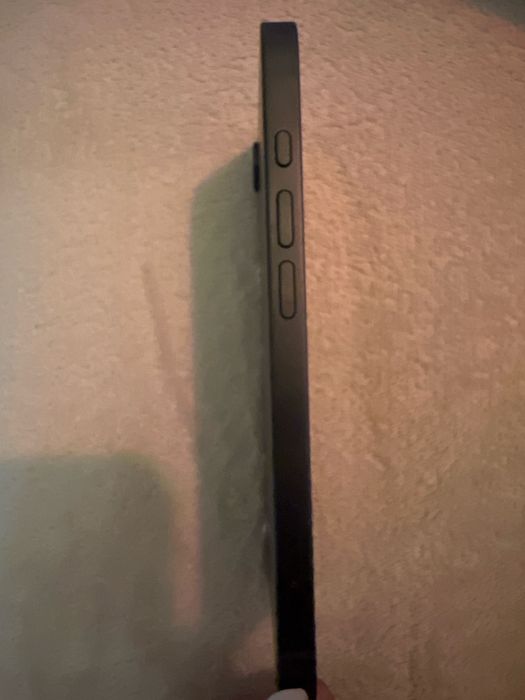 iPhone 16e - 128GB Novo