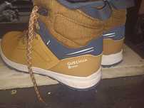 Botas em pelo por dentro