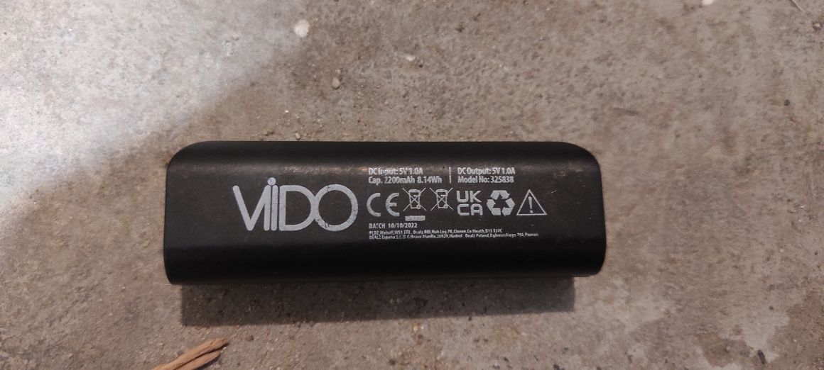 Dwa powerbanki 2200 mAh