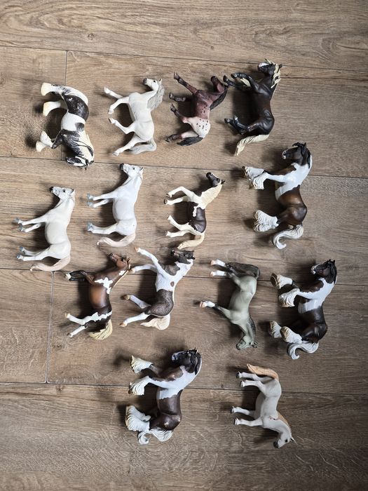 Zbiór koni schleich/collecta- przeczytaj opis
