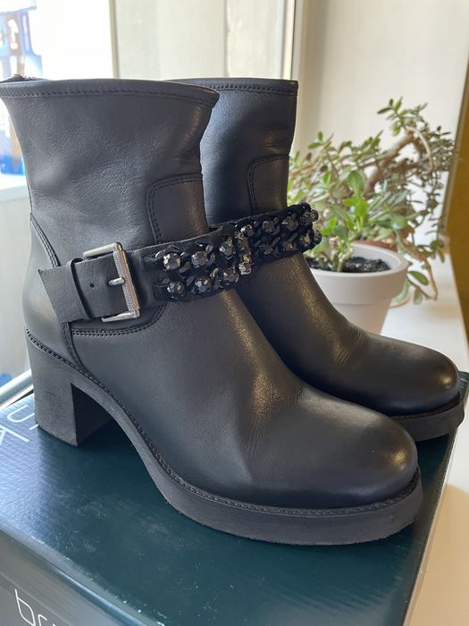 Ботинки, полуботинки кожанные Braska