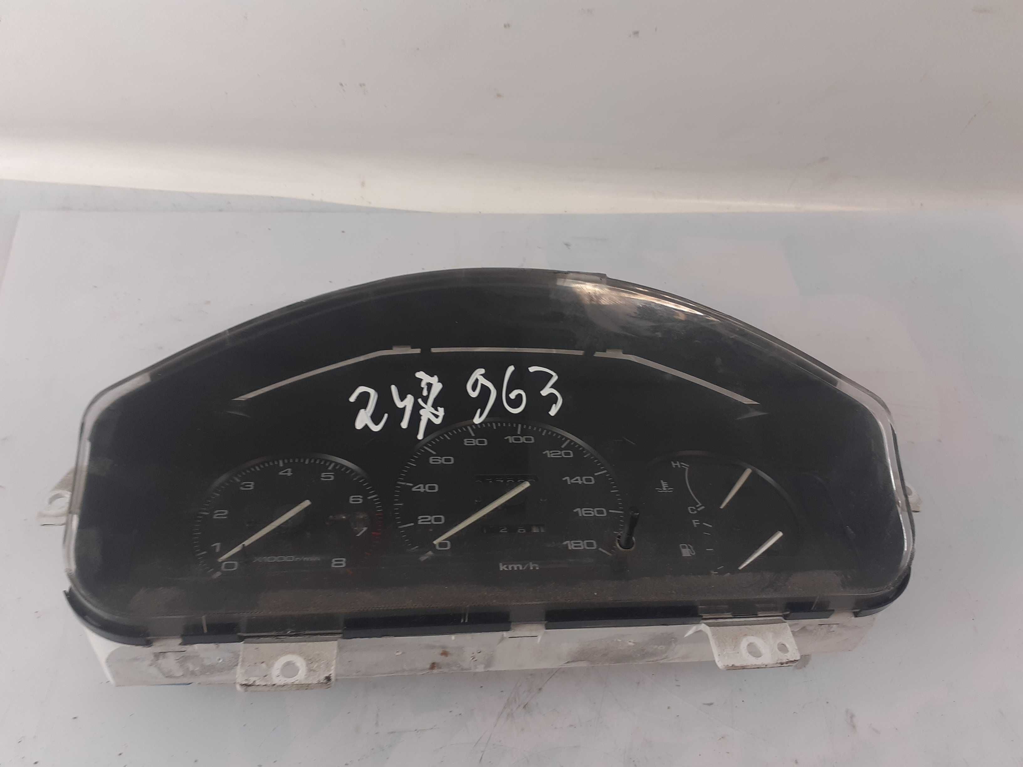 Licznik Zegary Prędkościomierz Mazda Demio 1.4 B