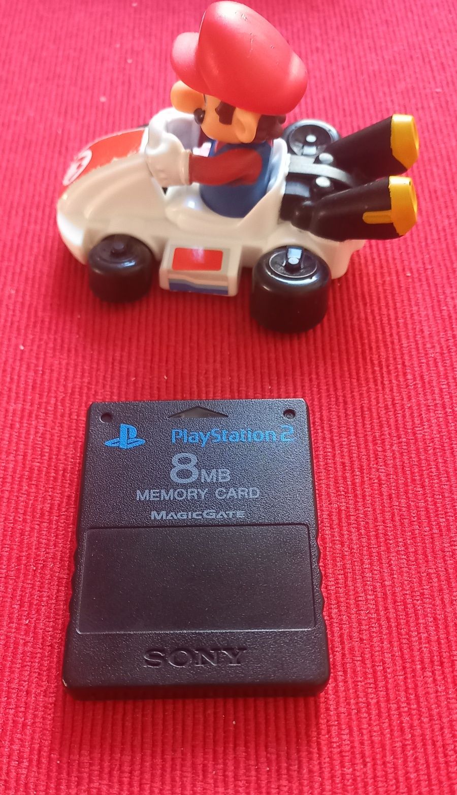 Jogos e cartão memória Playstation 2 em muito bom estado