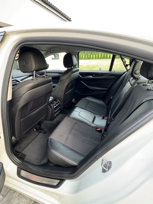BMW g30 wersja sportline 520 D Faktura vat