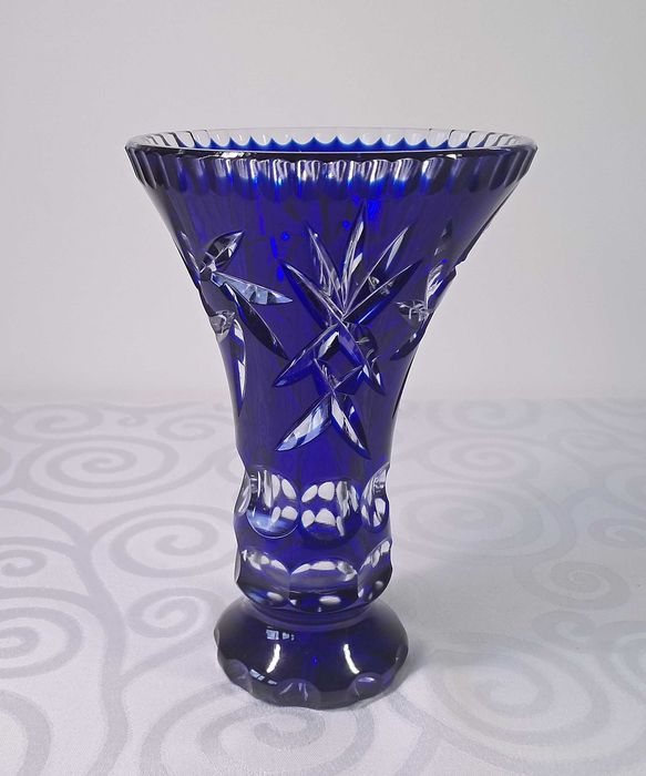 Wazon kryształowy Elizabeth Hand Cut Lead Crystal  kobalt, wys 20 cm