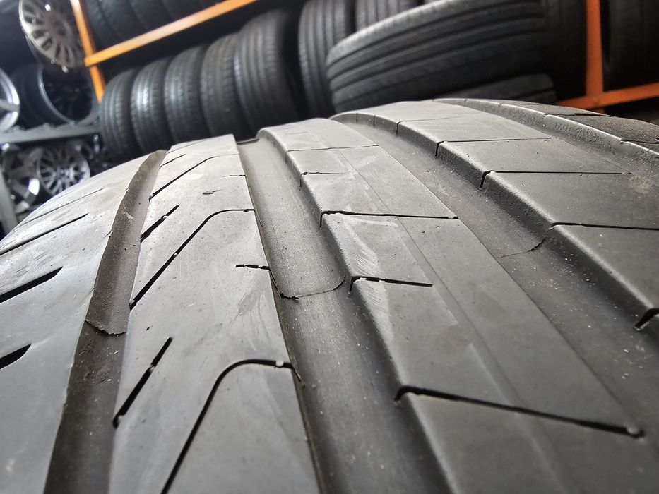 Opony Letnie 2szt-R19 225/40-Pirelli-22Rok