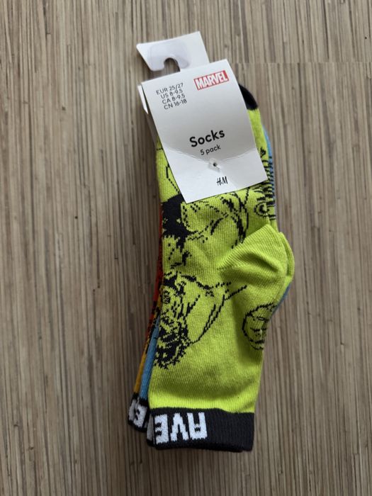 Skarpetki Marvel roz. 25-27