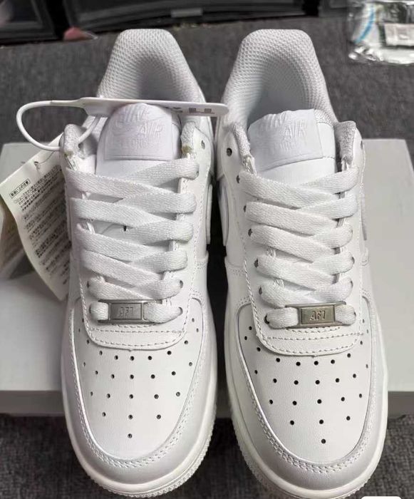 Buty Trampki NikeAir_Force_1_Low _07_White_R. 43