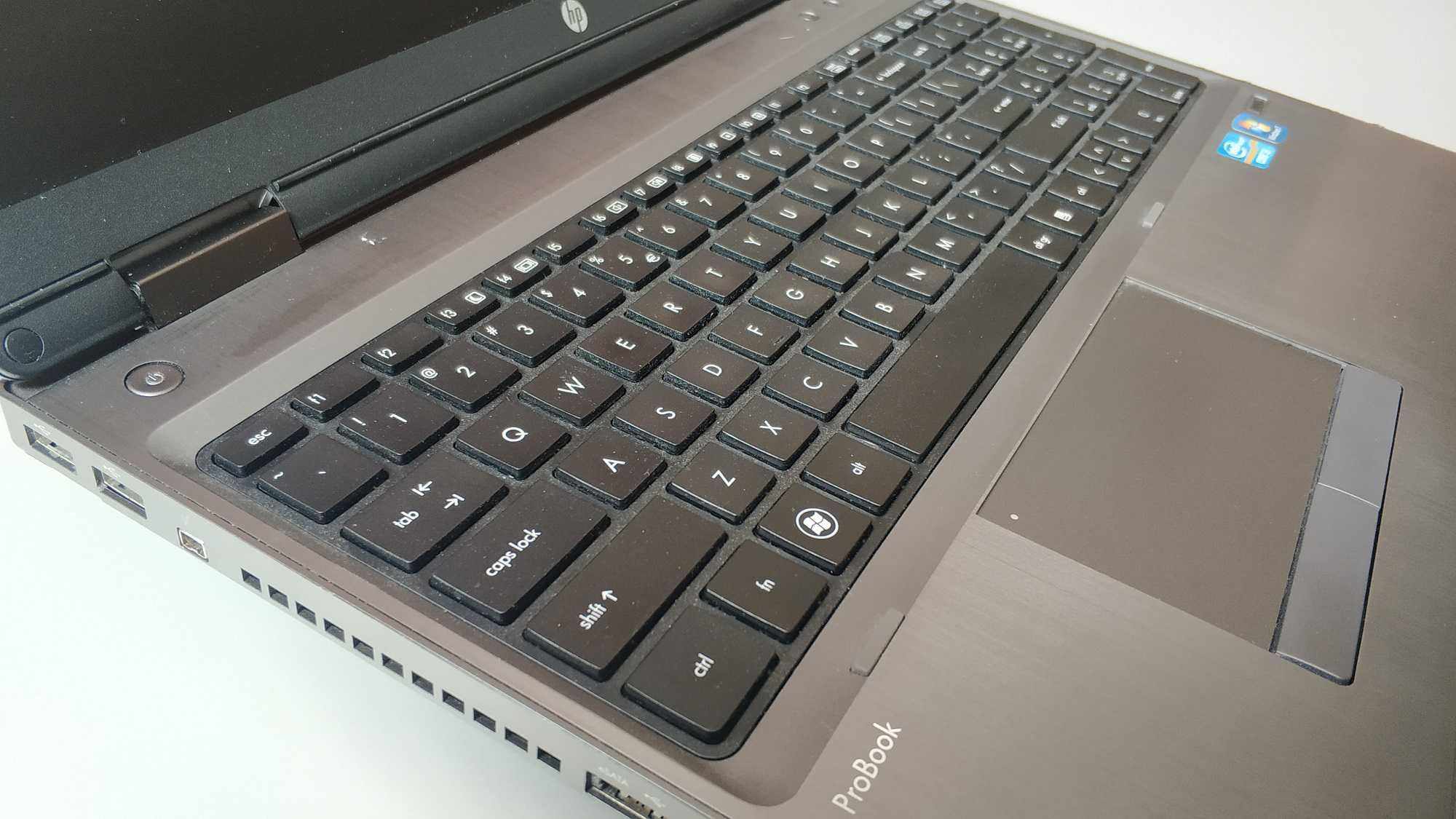 Laptop HP 6560b, i3, 4GB, matowa matryca, RS-232, DP