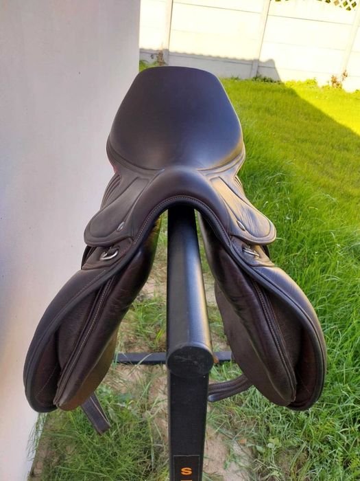 Siodło skokowe IKONIC Evolution line