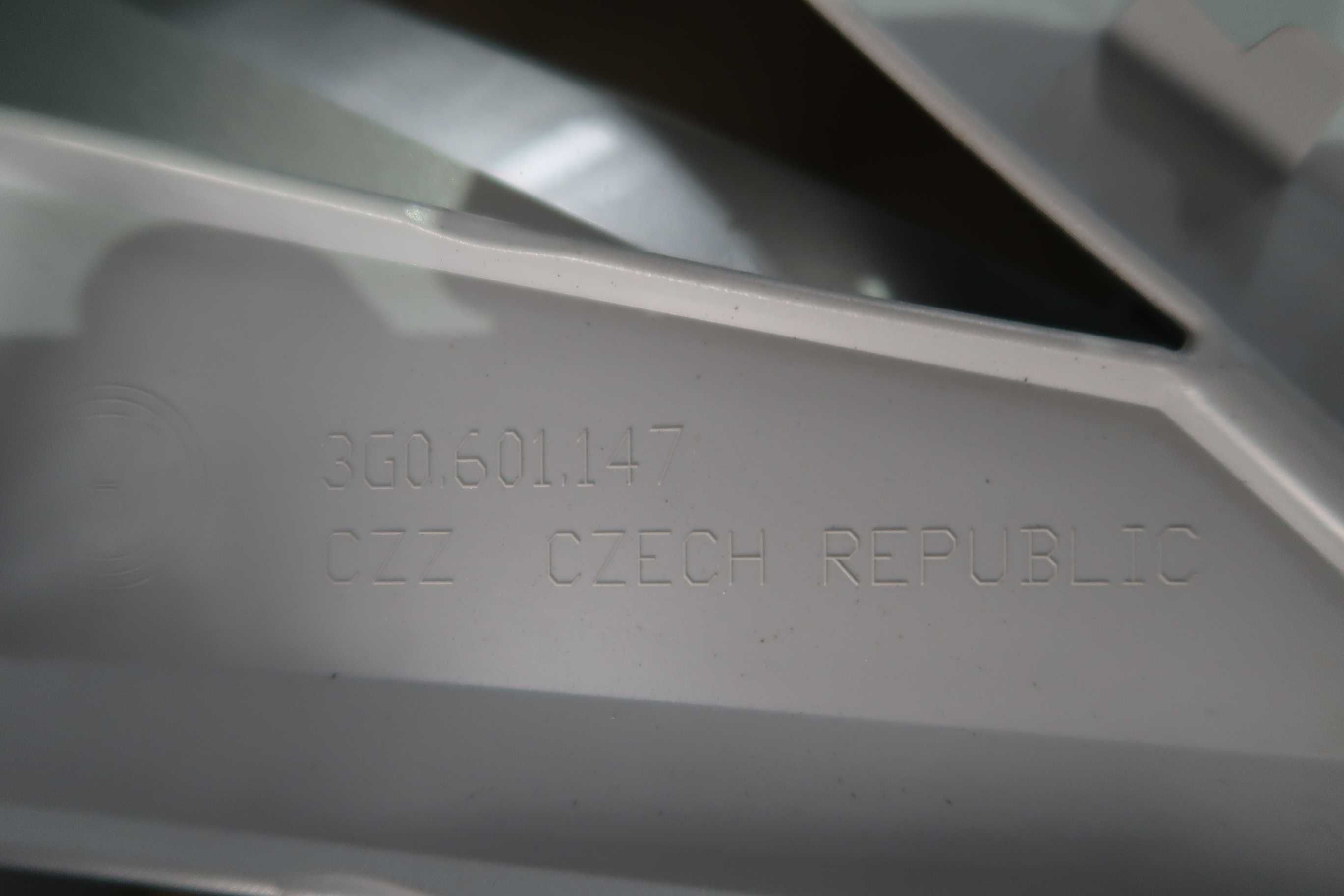 Kołpaki 16'' VW oryginalne 3g0 nowe