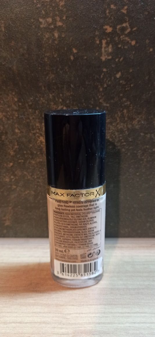 Max Factor Facefinity kolor warm almond