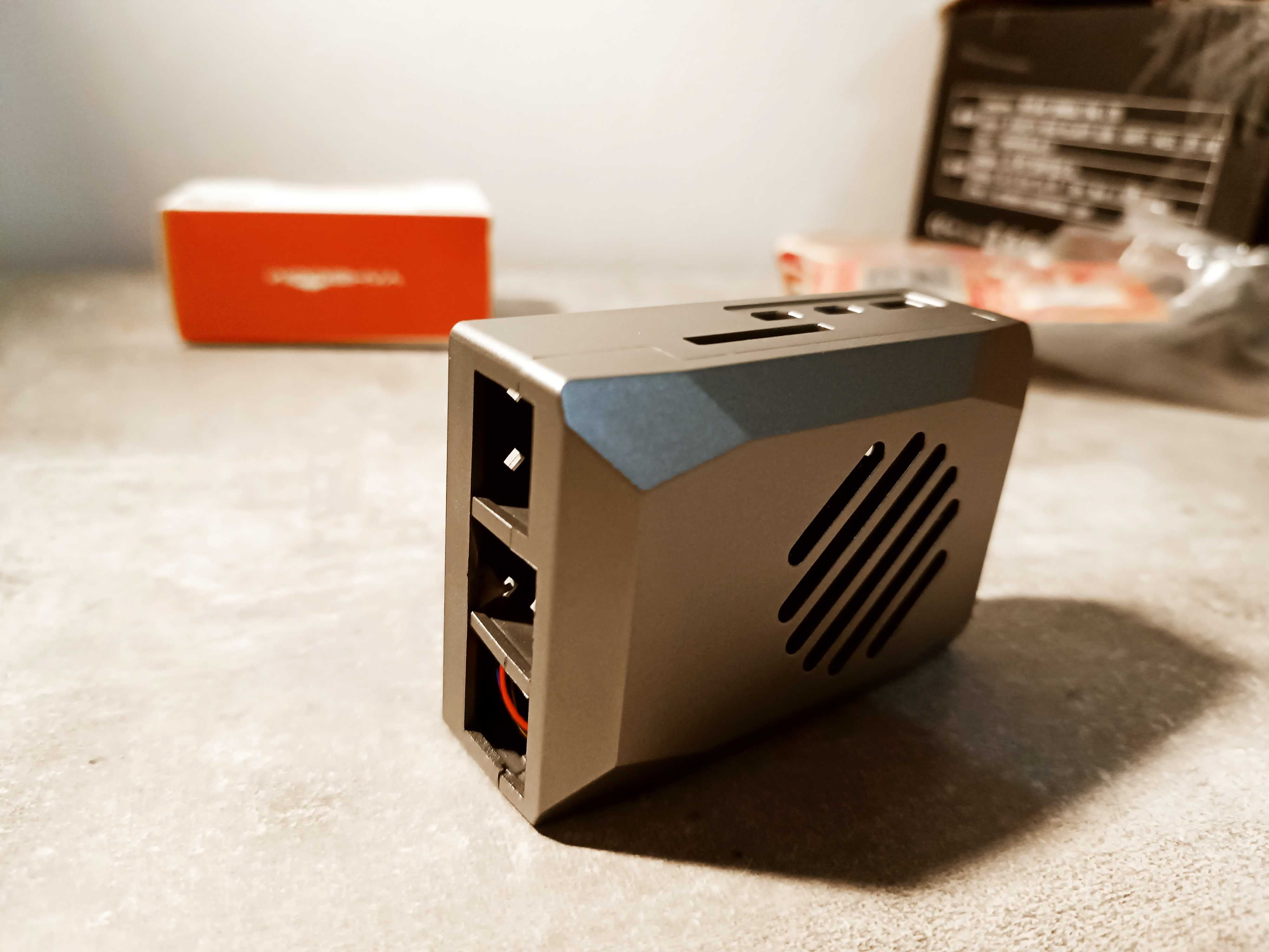 Raspberry Pi 5 Silver ABS Case with PWM Cooling Fan