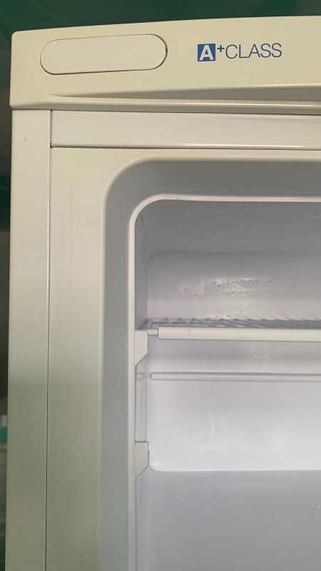 Frigorifico com congelador Indesit