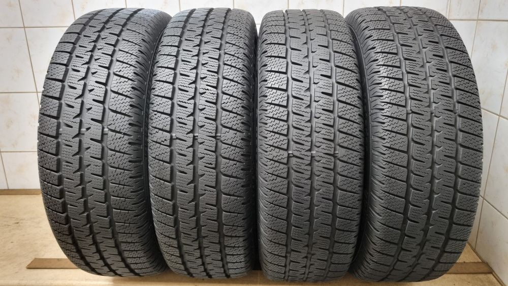 Opony zimowe 225/75 R16C 121/120R Matador Sibir Snow Van