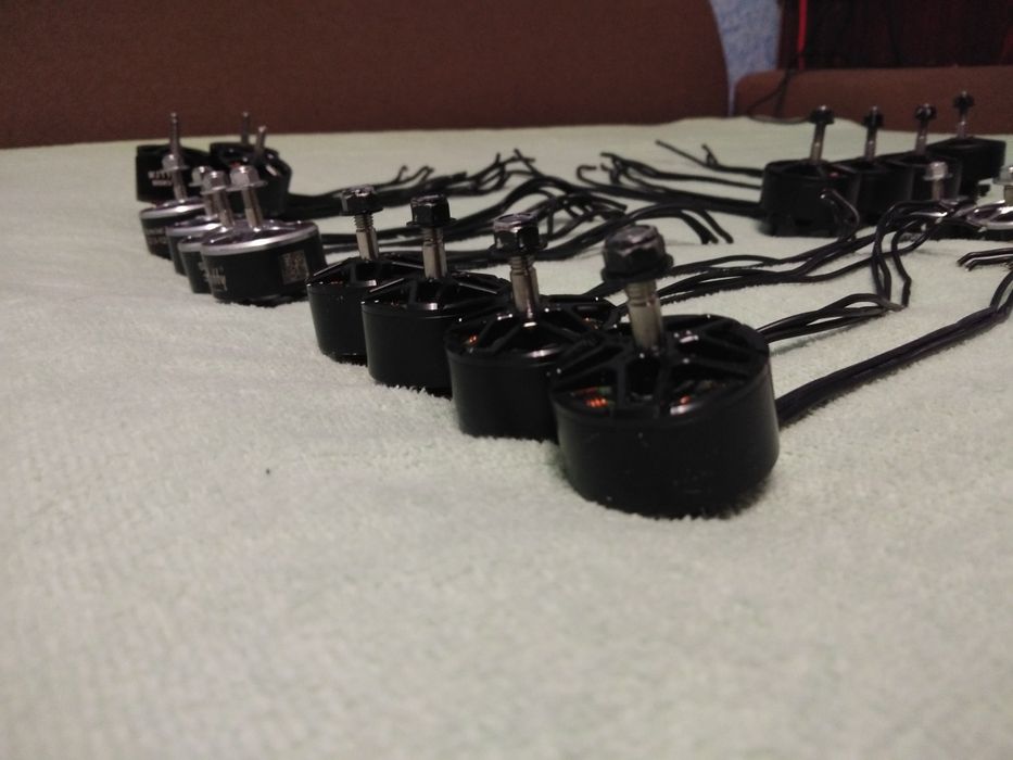 Продам двигуни , мотори фпв fpv