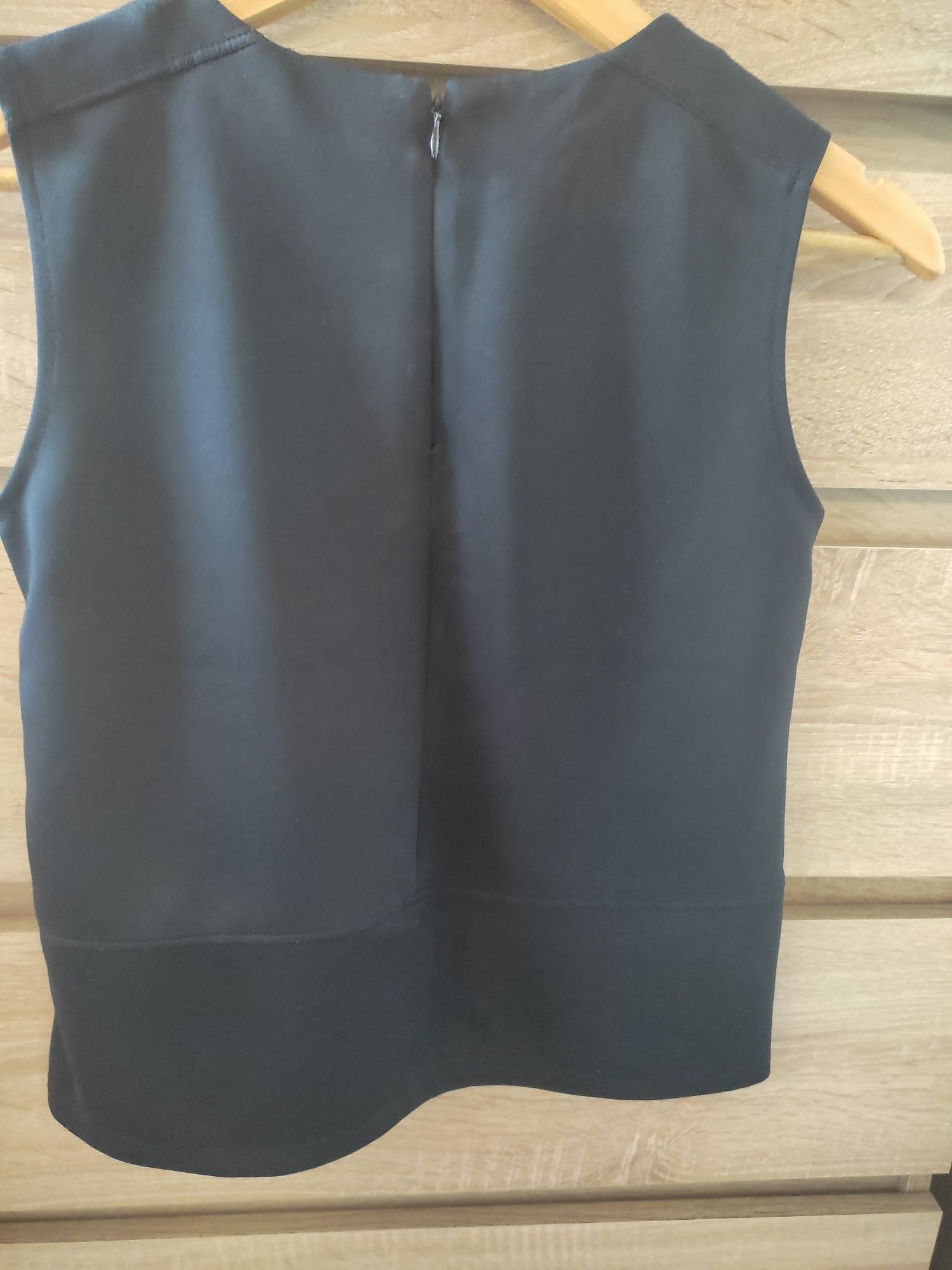 Elegancka bluzeczka Reserved S