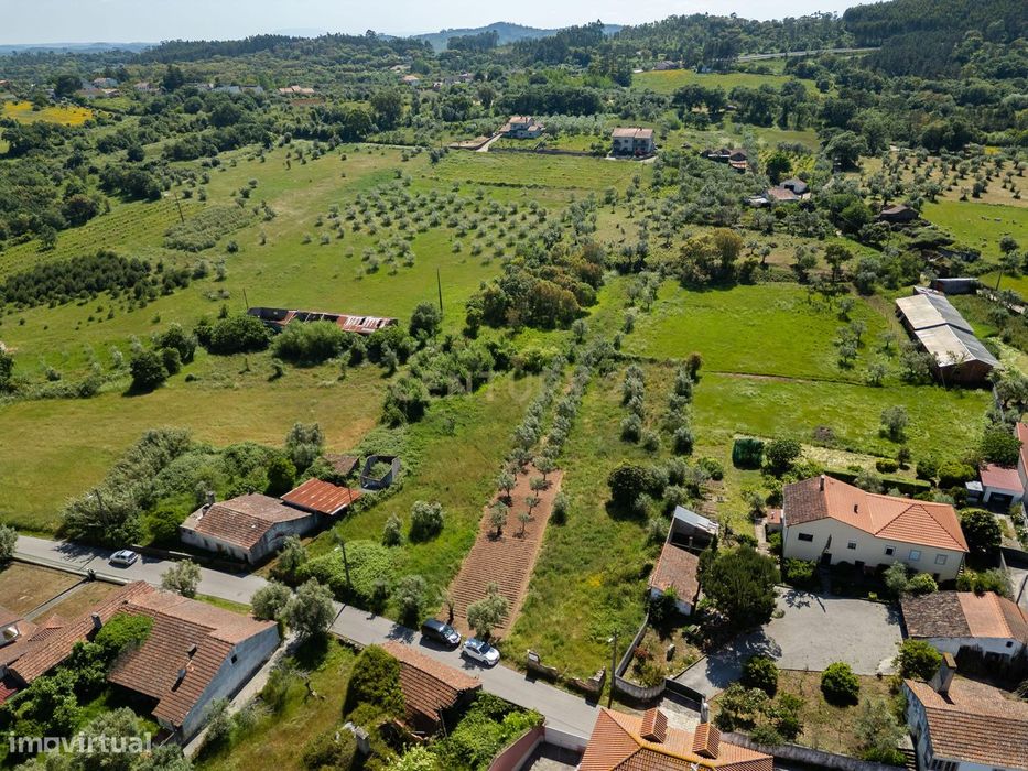 Casa Antiga para Recuperação em Alvaiázere - 1260m²