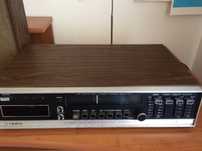 Rádio com mais de 50 anos a funcionar e tem uma coluna