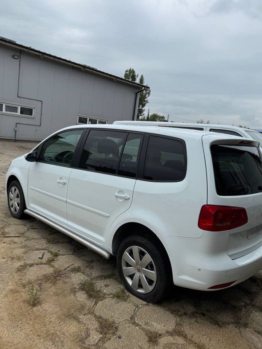 Volkswagen Turan 2015r dsg