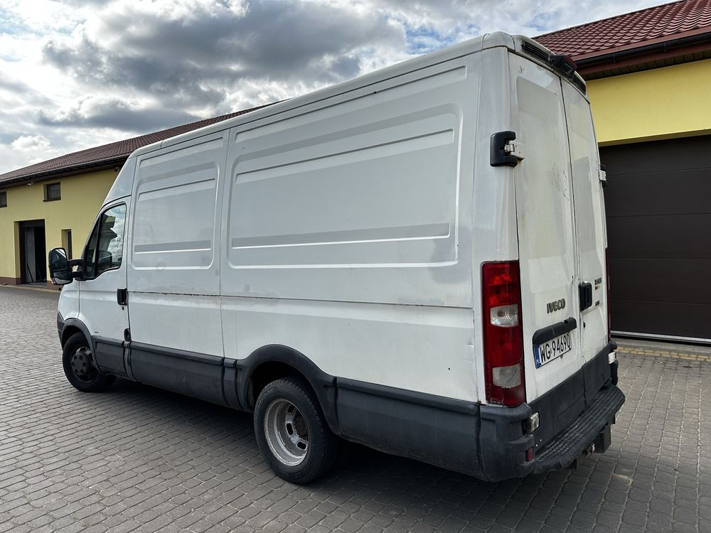 IVECO DAILY 35-C15 bliźniak średniak 3.0 HAK