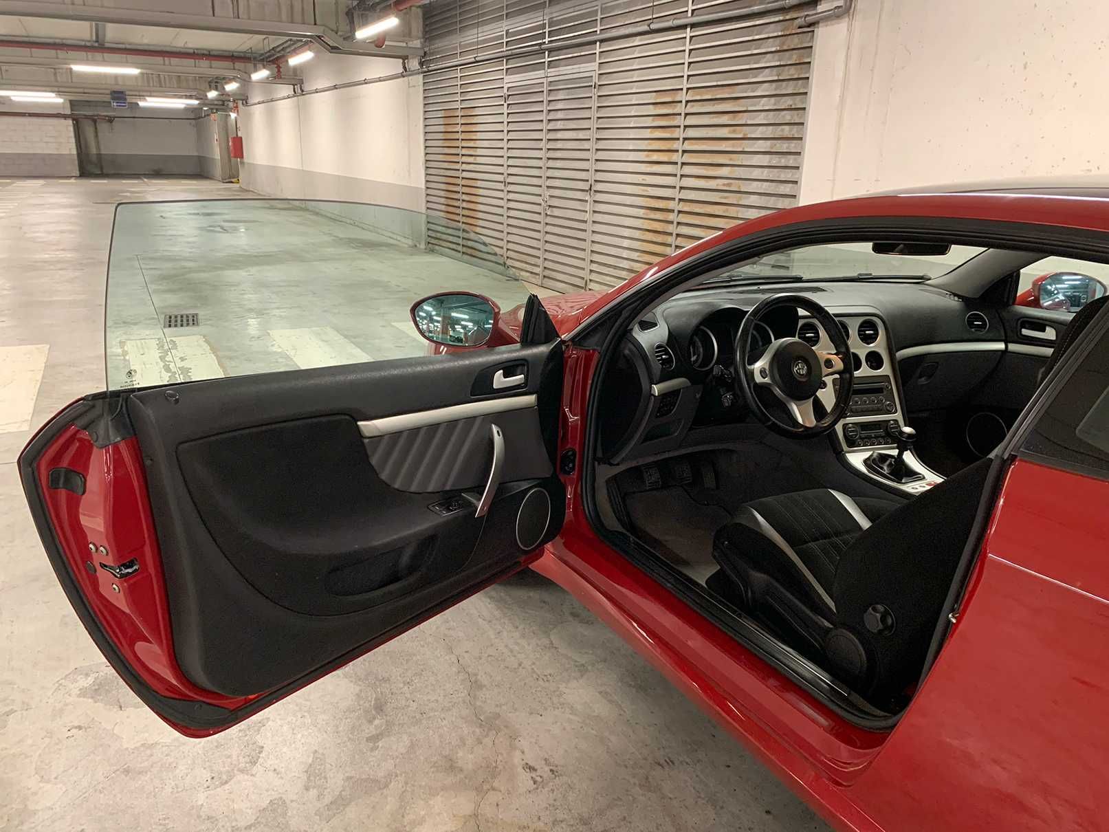 Alfa Romeo Brera 2.4 JTDm 210cv Skyview Jantes TI 19