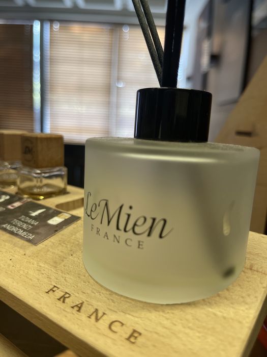 Парфюми та дифузори на основі оригінальних французьких масел