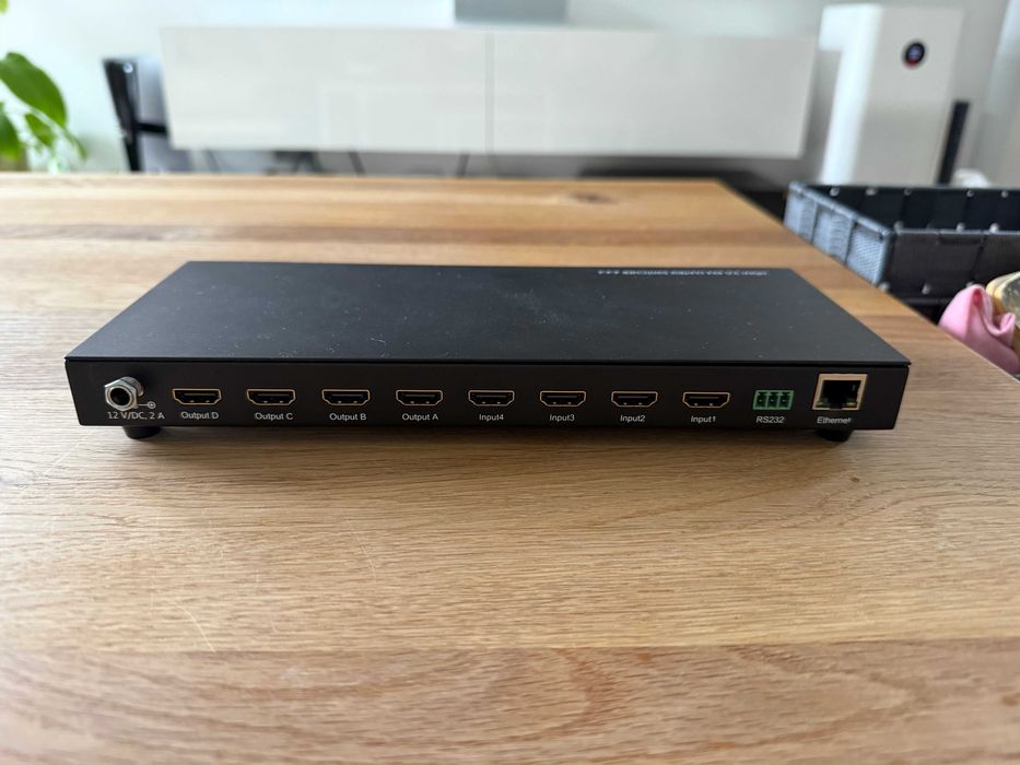 Digitus DS-43306 4x4 HDMI 2.0 Matrix Switch Macierz HDMI - jak nowa