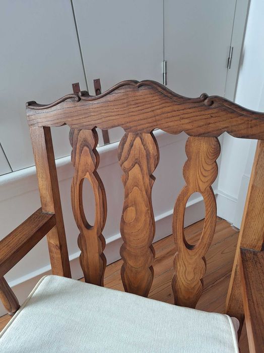 Poltrona/cadeirão de madeira dos anos 50/60