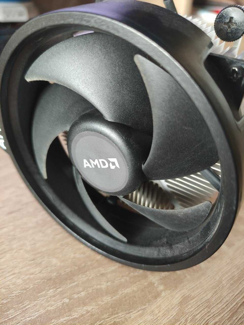 Кулер процесора AMD R3-R5 Socket AM4/tray Cooler Bulk (Wraith Stealth)