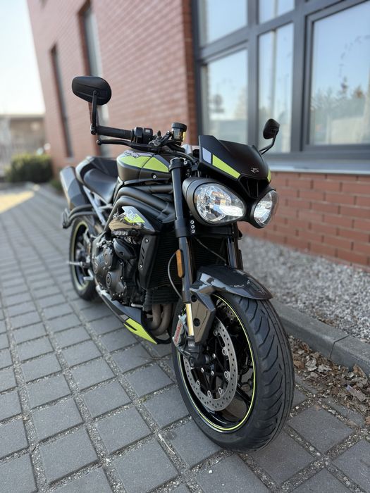 Triumph Speed Triple 1050 RS z Niemiec