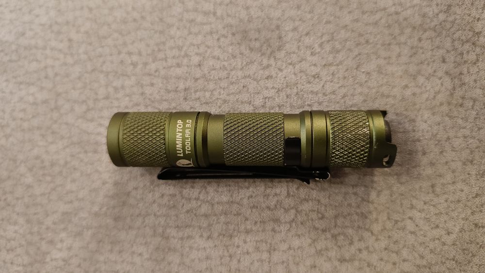 Latarka lumintop tool aa