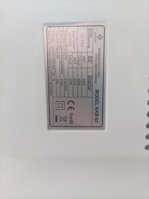 lodówka turystyczna 40 l na kolkach