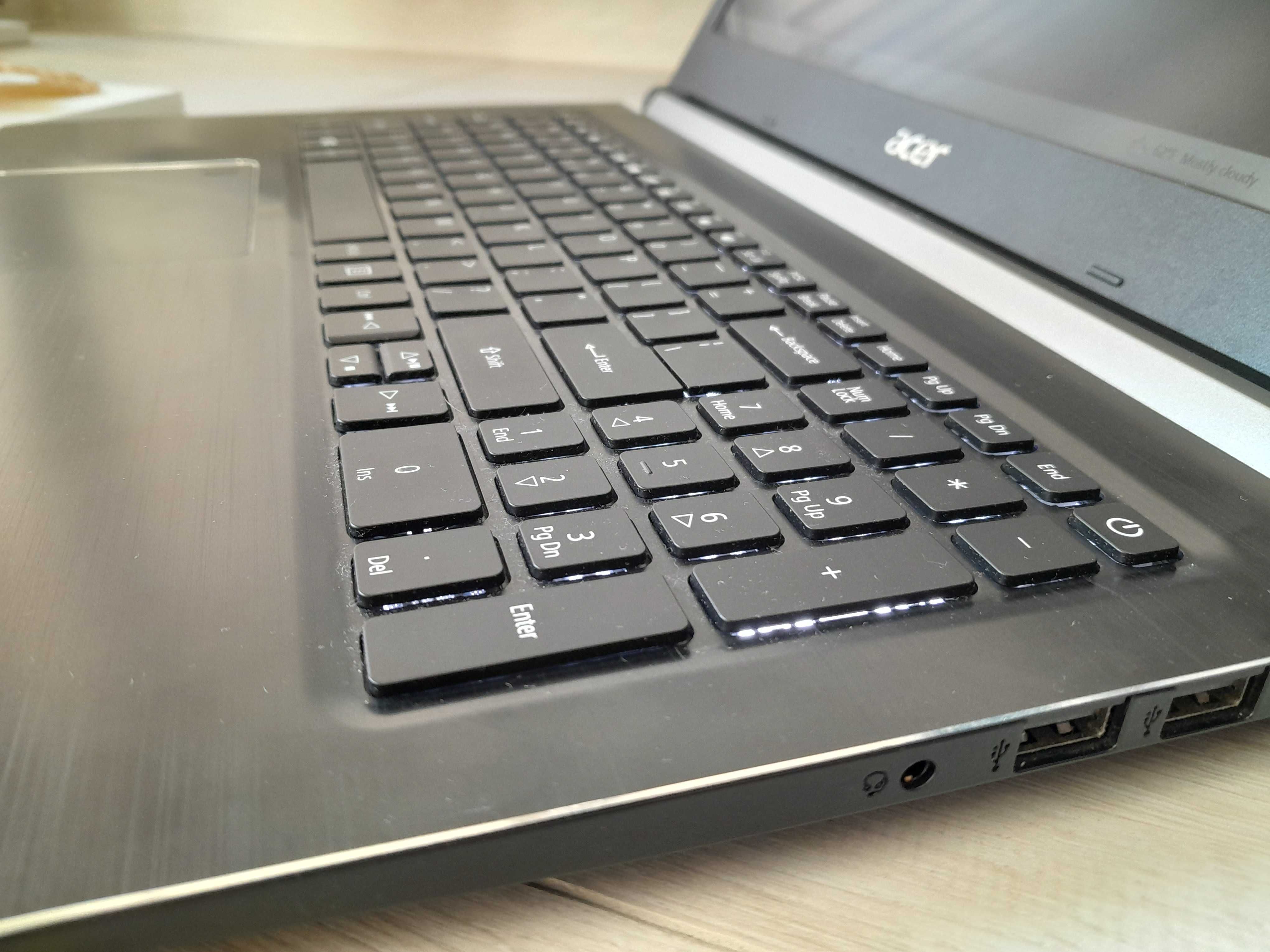 Laptop Gamingowy Acer 17 cali / GTX 1060 / Core i7 7700HQ / 16GB / SSD