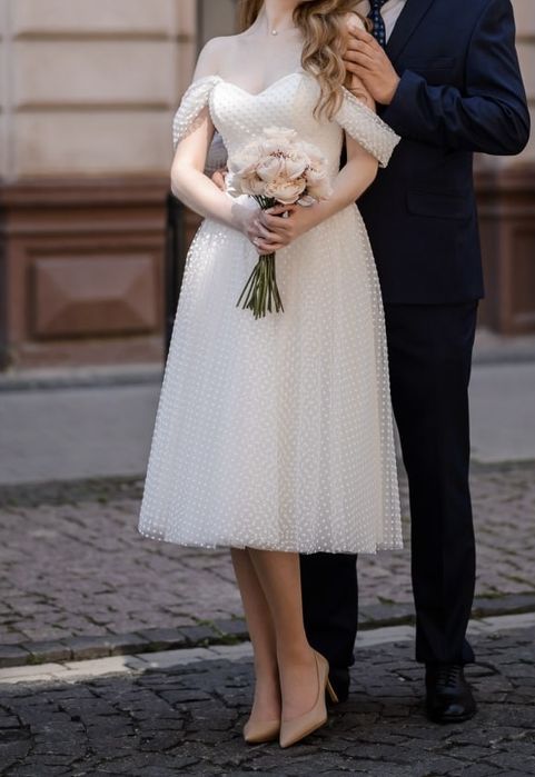 Красива сукня з мережі Love Story