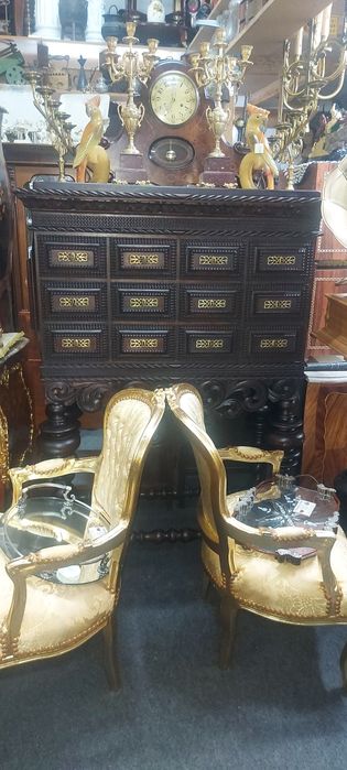 Móveis contadores (coloniais)