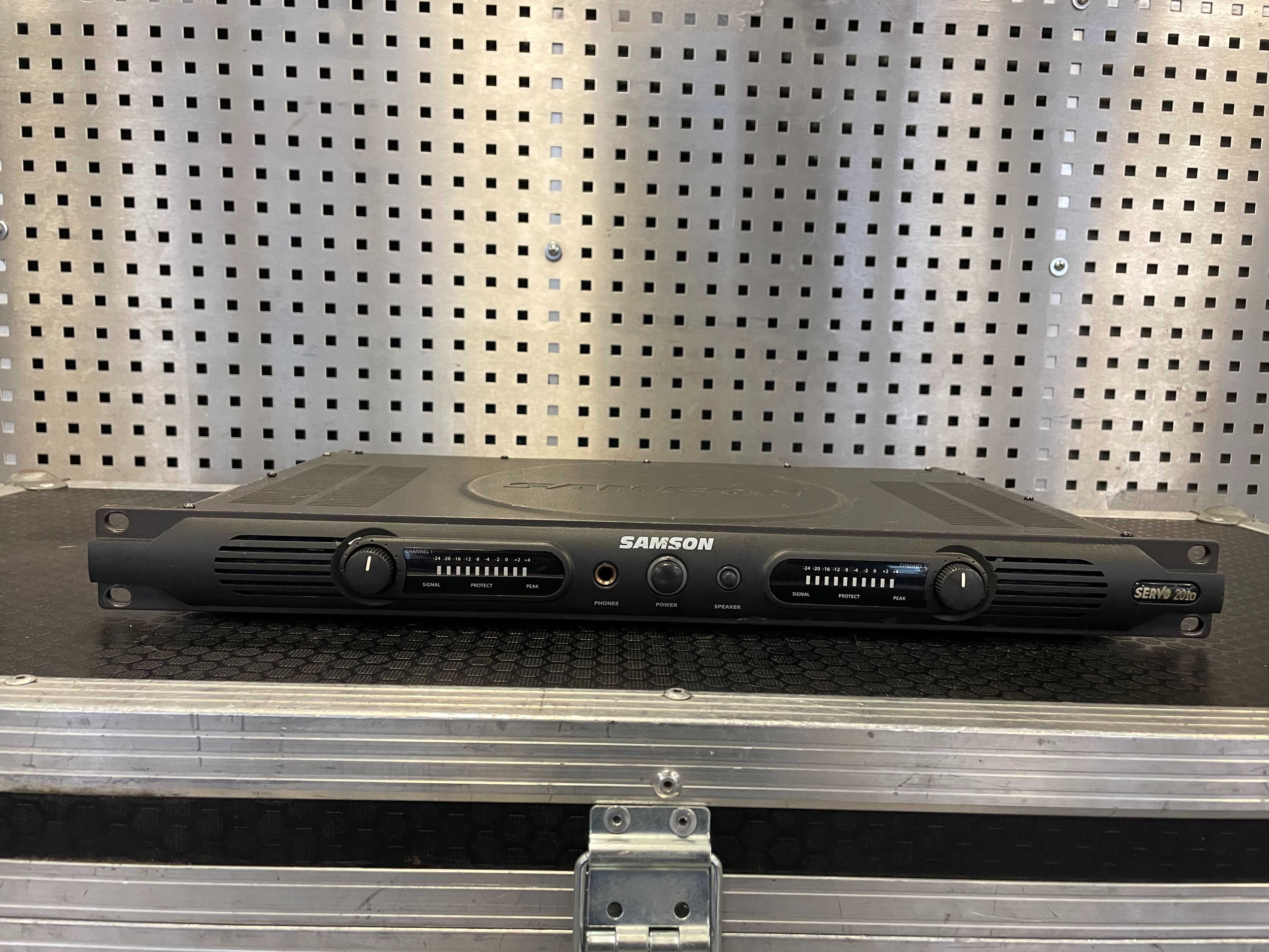 Wzmacniacz, końcówka mocy studyjna Samson Servo 201a - 2x100W RMS w 4R